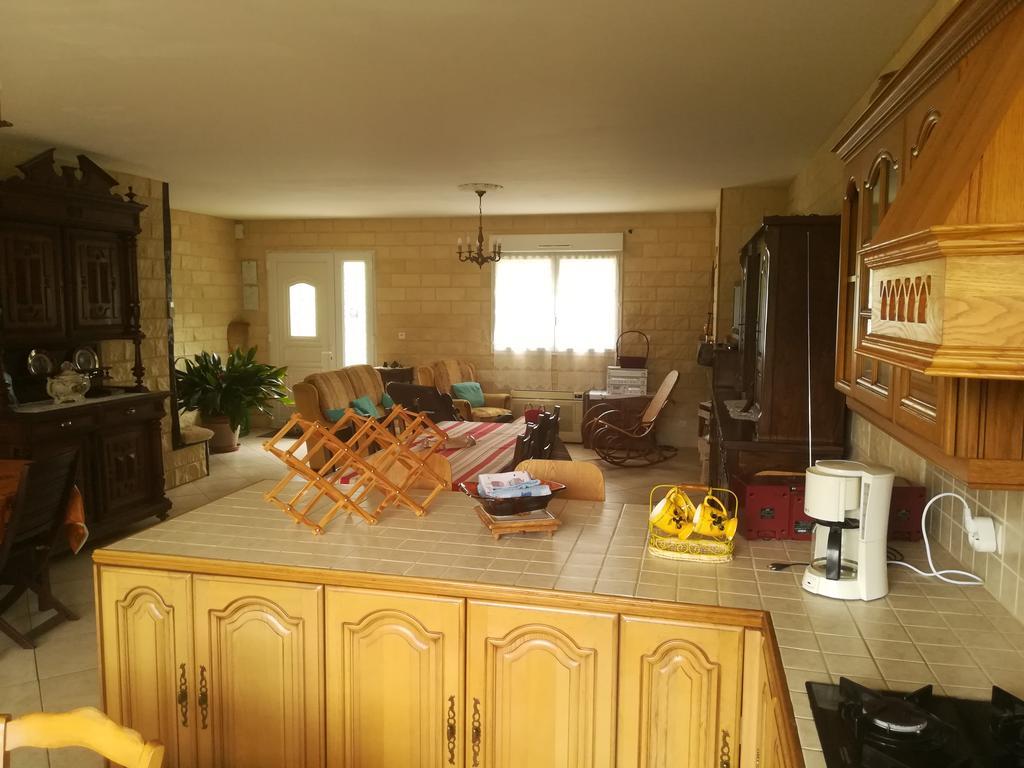 Gite Du Vignoble Sidky Lussac (Gironde) Exterior foto